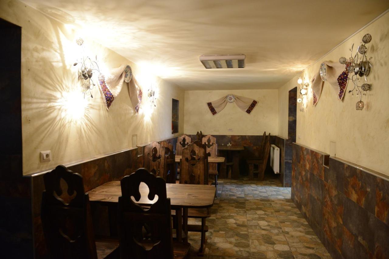 Vila Perla Sapanteana Săpînţa Esterno foto